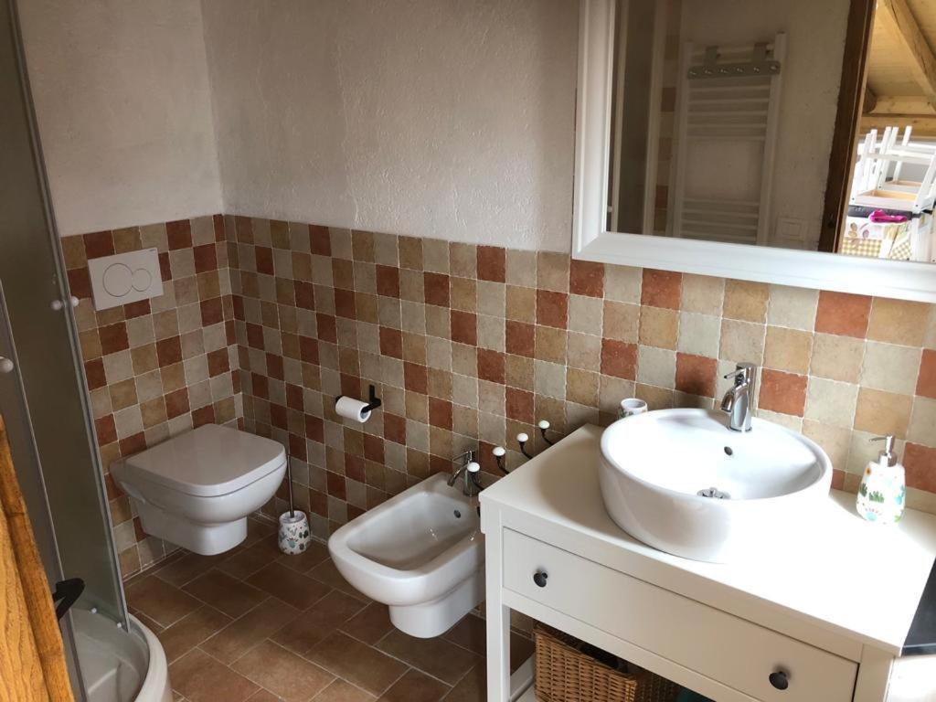 Ca Di Pippo "Tasso" Appartamento Ristrutturato Orco Feglino Bagian luar foto