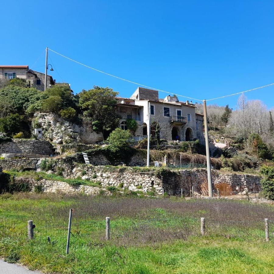 Ca Di Pippo "Tasso" Appartamento Ristrutturato Orco Feglino Bagian luar foto