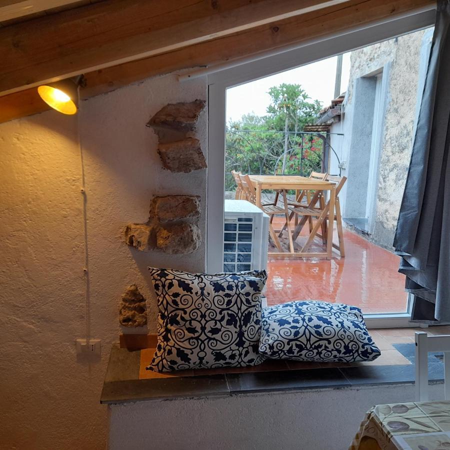 Ca Di Pippo "Tasso" Appartamento Ristrutturato Orco Feglino Bagian luar foto